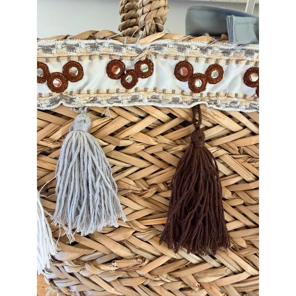KikaHome Sicilian Straw Tote Bag Tassel Mirror Trim Large Natural Brown Gray
